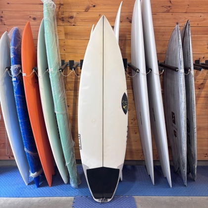 SHARP EYE STORM 5'8 SHARP EYE STORM 5'8